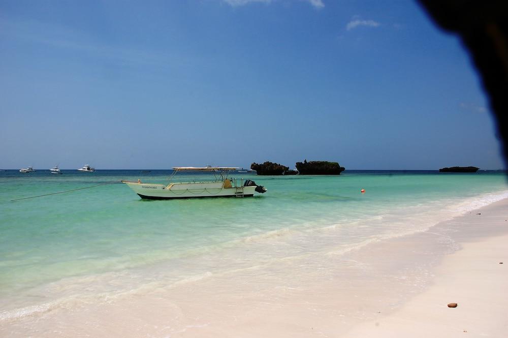 Turtle Bay Beach Club Watamu Exterior photo
