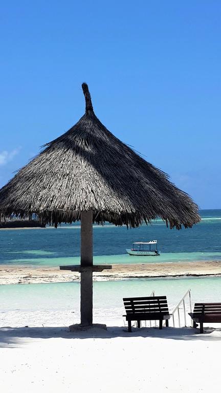 Turtle Bay Beach Club Watamu Exterior photo